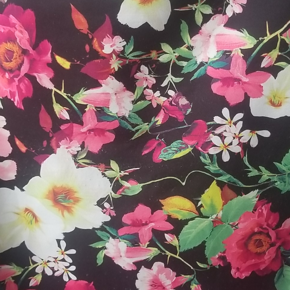 ECI Floral Pencil Skirt - Picture 3 of 4